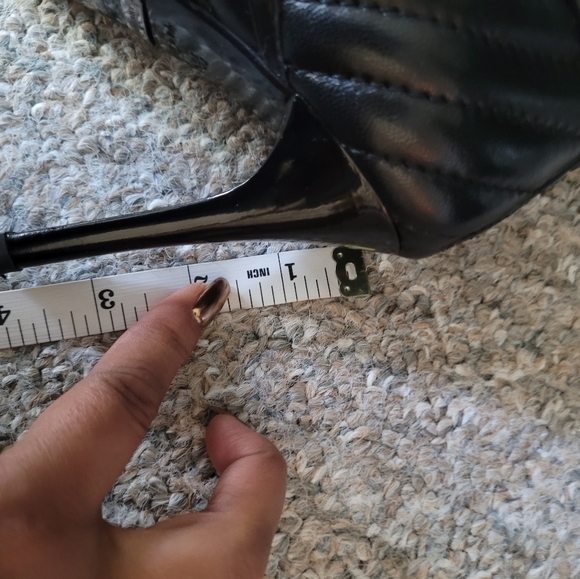 Burberry Quilted Booties - Picture 2 of 6